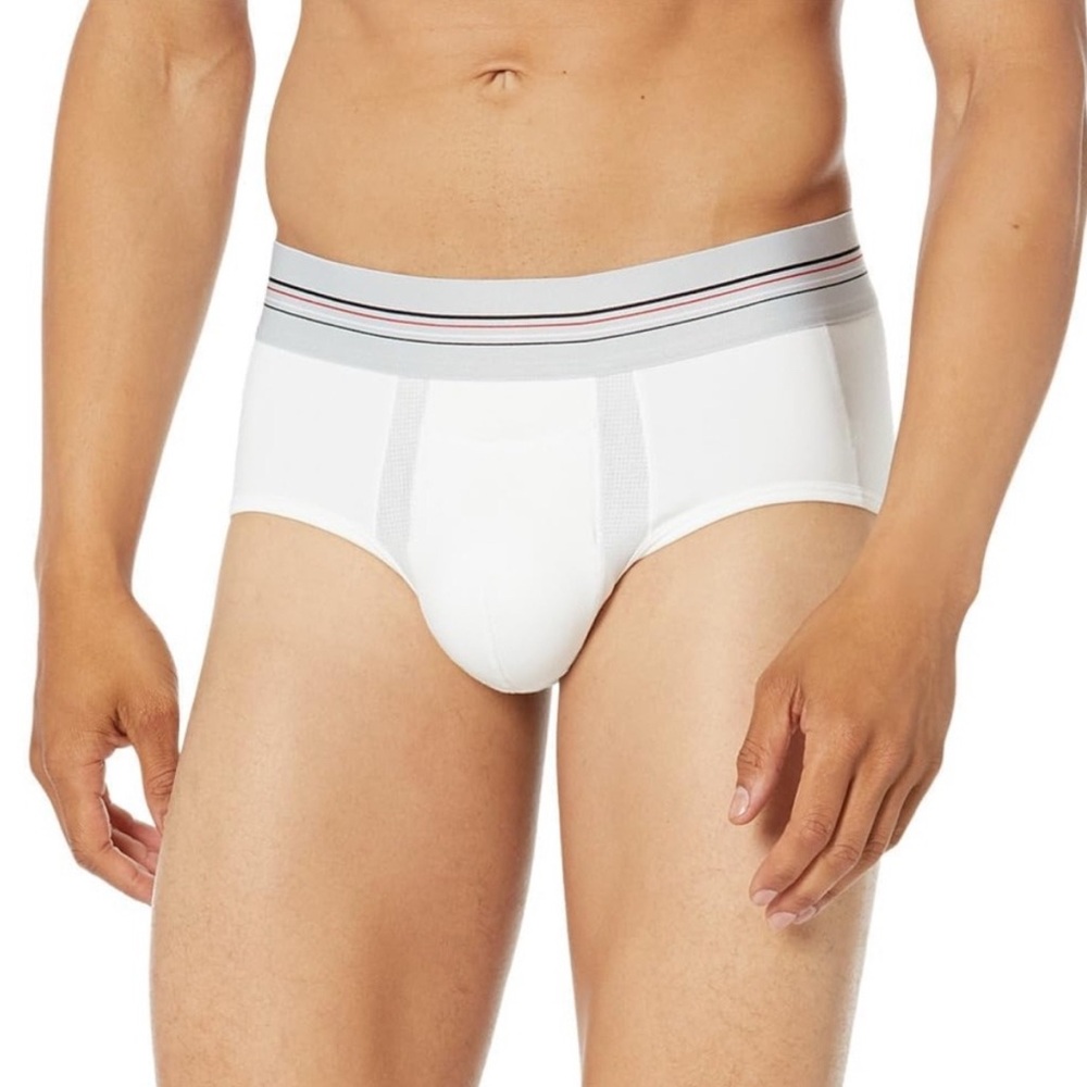 Men’s THREE pack of Spanx cotton briefs, SIZE XL